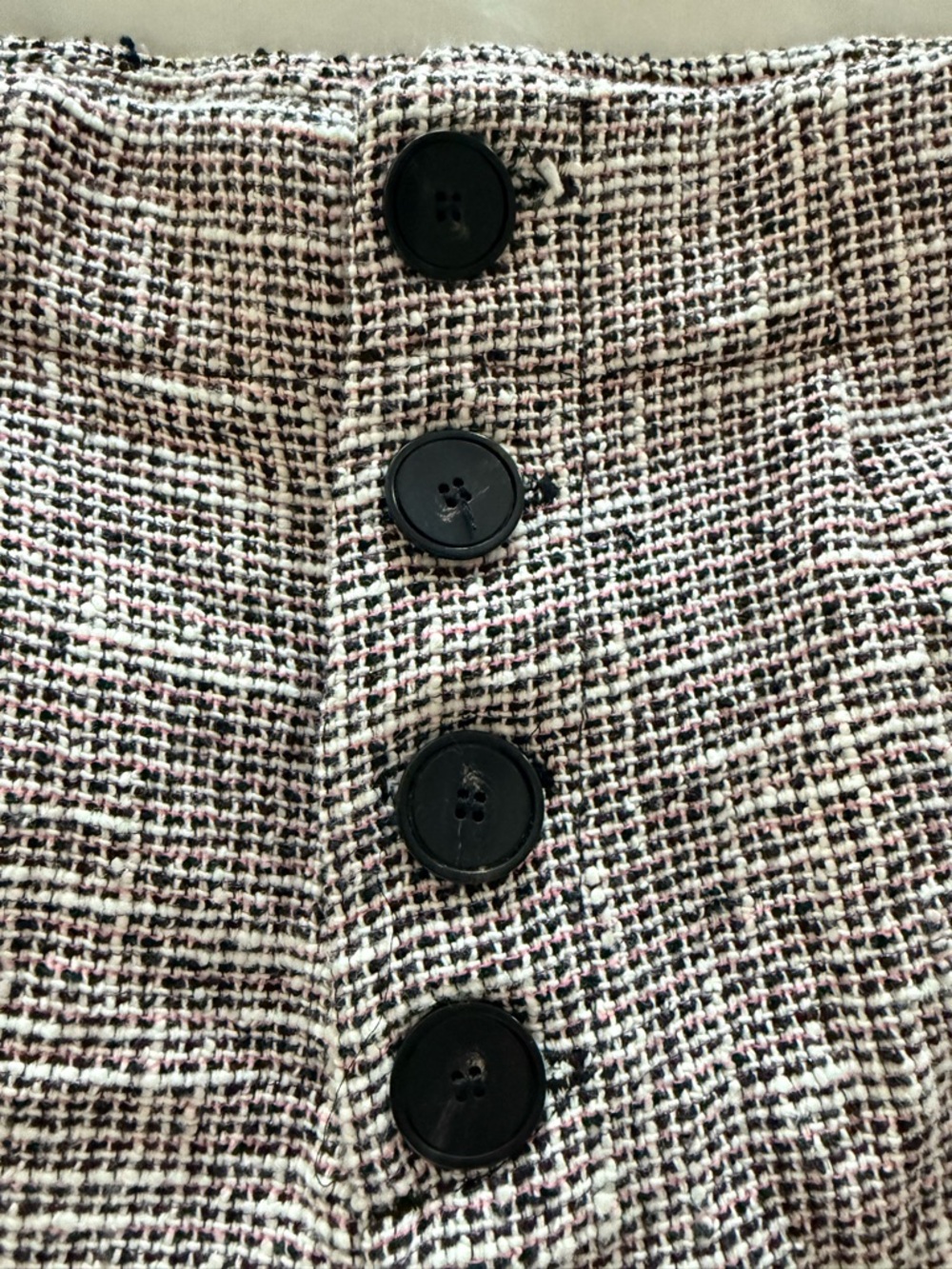 Zara High-Waist Tweed Button-Front Shorts in Brown - Picture 4 of 4